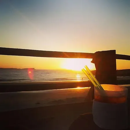 Semesterbostad Villaferrel - Beach&waves *