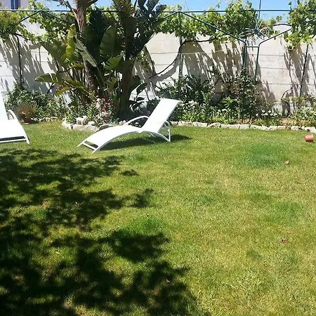 Semesterbostad Villaferrel - Beach&waves